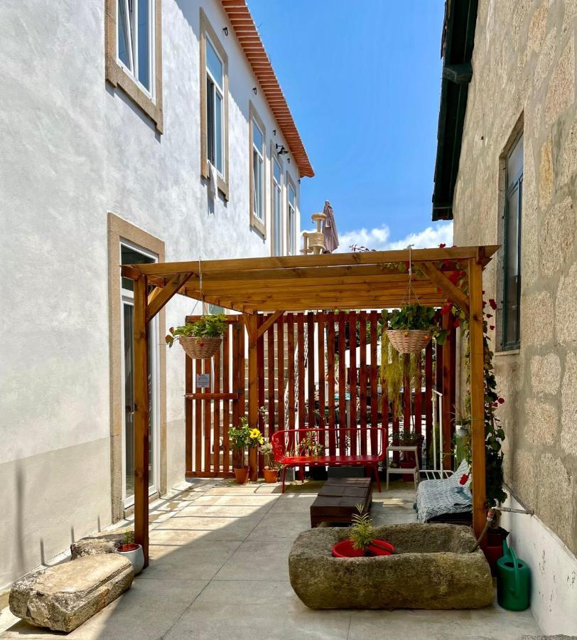 Casa Dos Caminhos De Santiago Panzió Mosteiro  Kültér fotó