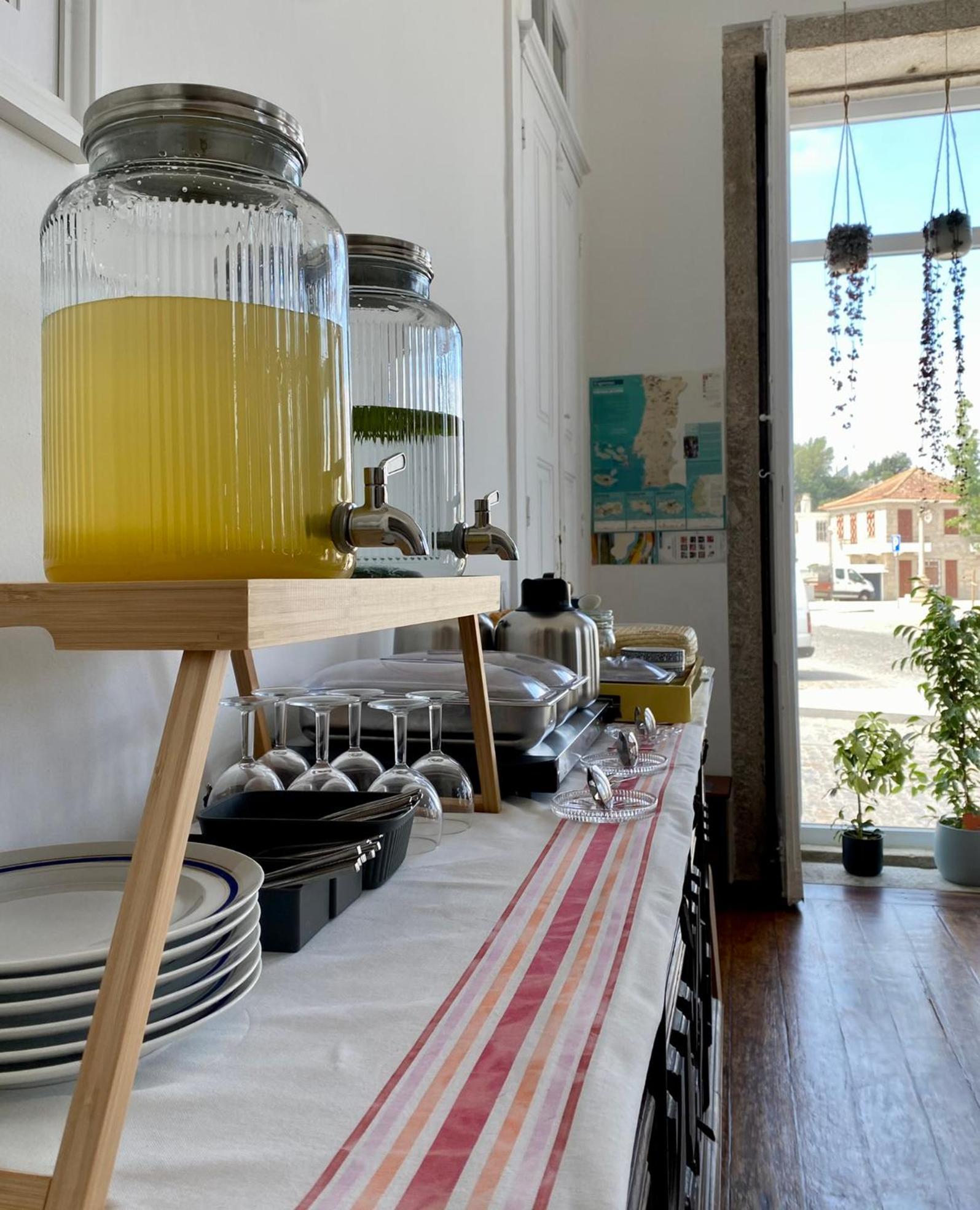 Casa Dos Caminhos De Santiago Panzió Mosteiro  Kültér fotó